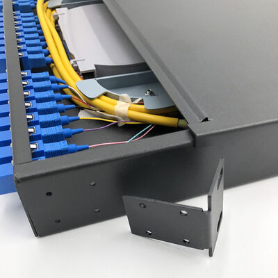 1U Raf Montajlı Yama Paneli Fiber Optik 19" 24 Çekirdekli SC LC, Ekleme Tepsileri ile