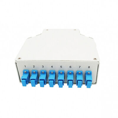 Sc / Upc Adaptörlü Singemode Pigtailler ile 8 Bağlantı Noktalı Din Ray Monteli Fiber Optik Din Ray Terminal Kutusu