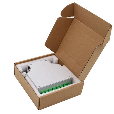 Sc / Upc Adaptörlü Singemode Pigtailler ile 8 Bağlantı Noktalı Din Ray Monteli Fiber Optik Din Ray Terminal Kutusu