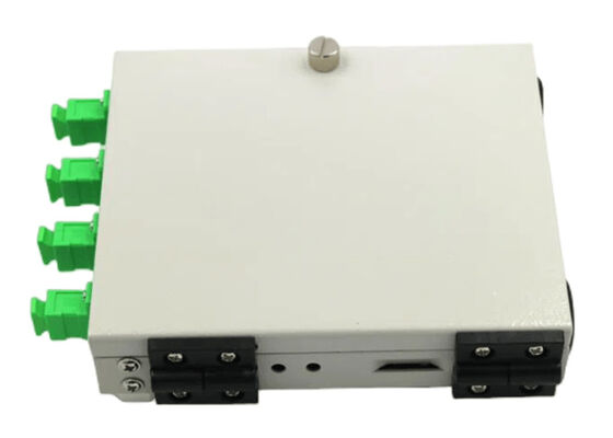 Mini Duvar Montajlı 4 Bağlantı Noktalı Fiber Sonlandırma Kutusu SC Kapaklı FTTD