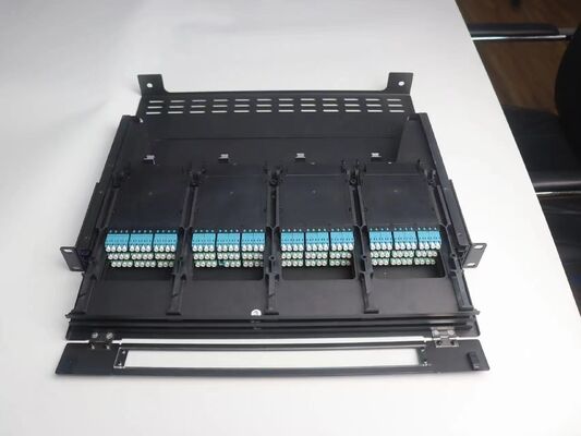 1U 144 çekirdekler MTP MPO -LC Patch panel ODF Şasi kabı 12 kaset için kaydırıcı tip