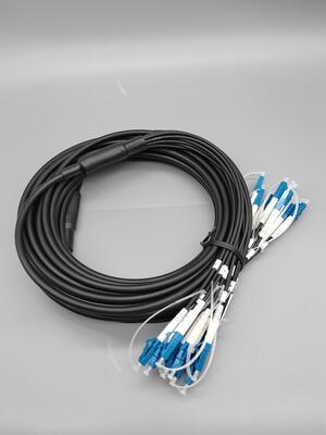Özelleştirilmiş Önceden Sonlandırılmış Zırhlı Fiber Patch Kablo 6 12 24 Fiber LC SC Konnektör OS2 Tek Modlu 5.0mm Siyah Dış Mekan Kablosu