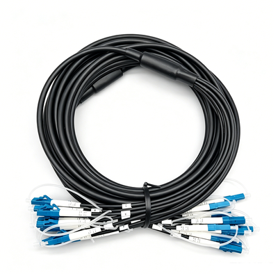 Özelleştirilmiş Önceden Sonlandırılmış Zırhlı Fiber Patch Kablo 6 12 24 Fiber LC SC Konnektör OS2 Tek Modlu 5.0mm Siyah Dış Mekan Kablosu